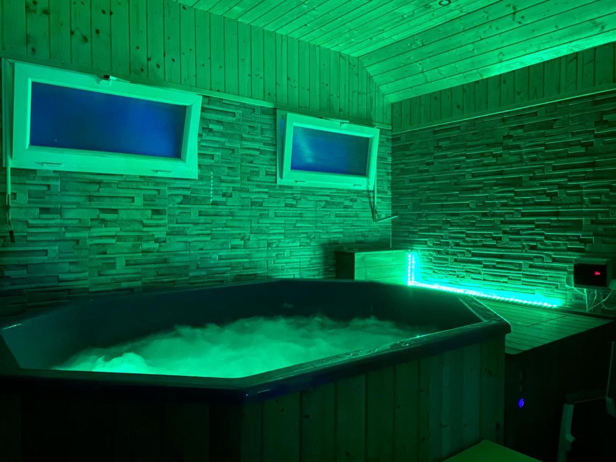 Hotel Vila Eszter Sovata Zewnętrze zdjęcie